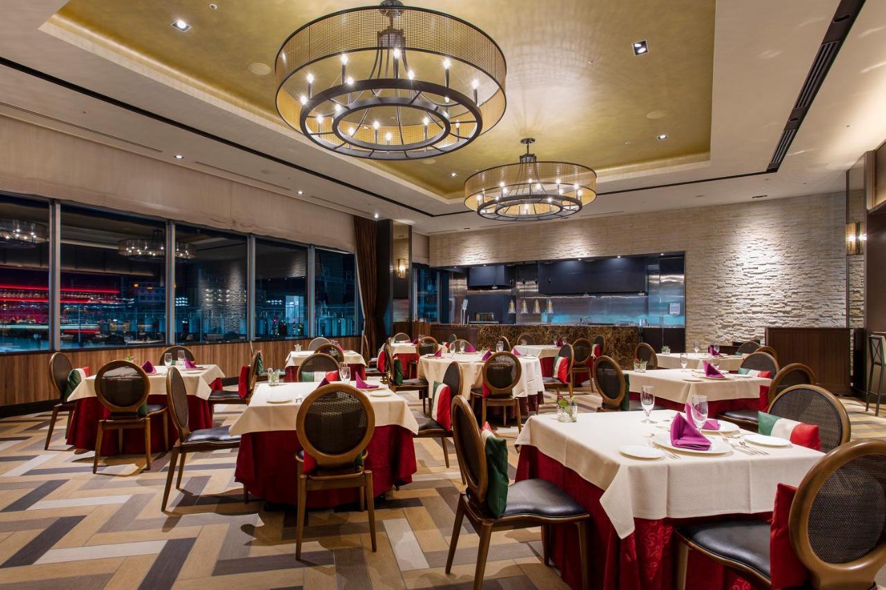Hotel Monterey Хімедзі Екстер'єр фото
